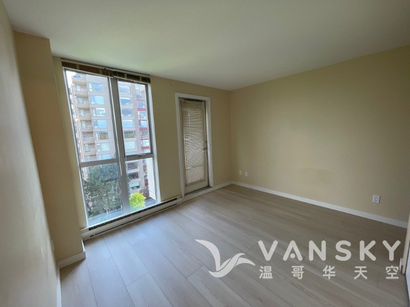 2 Bedroom Apartment for Rent - 2121 W 38th Ave, Vancouver, BC 4