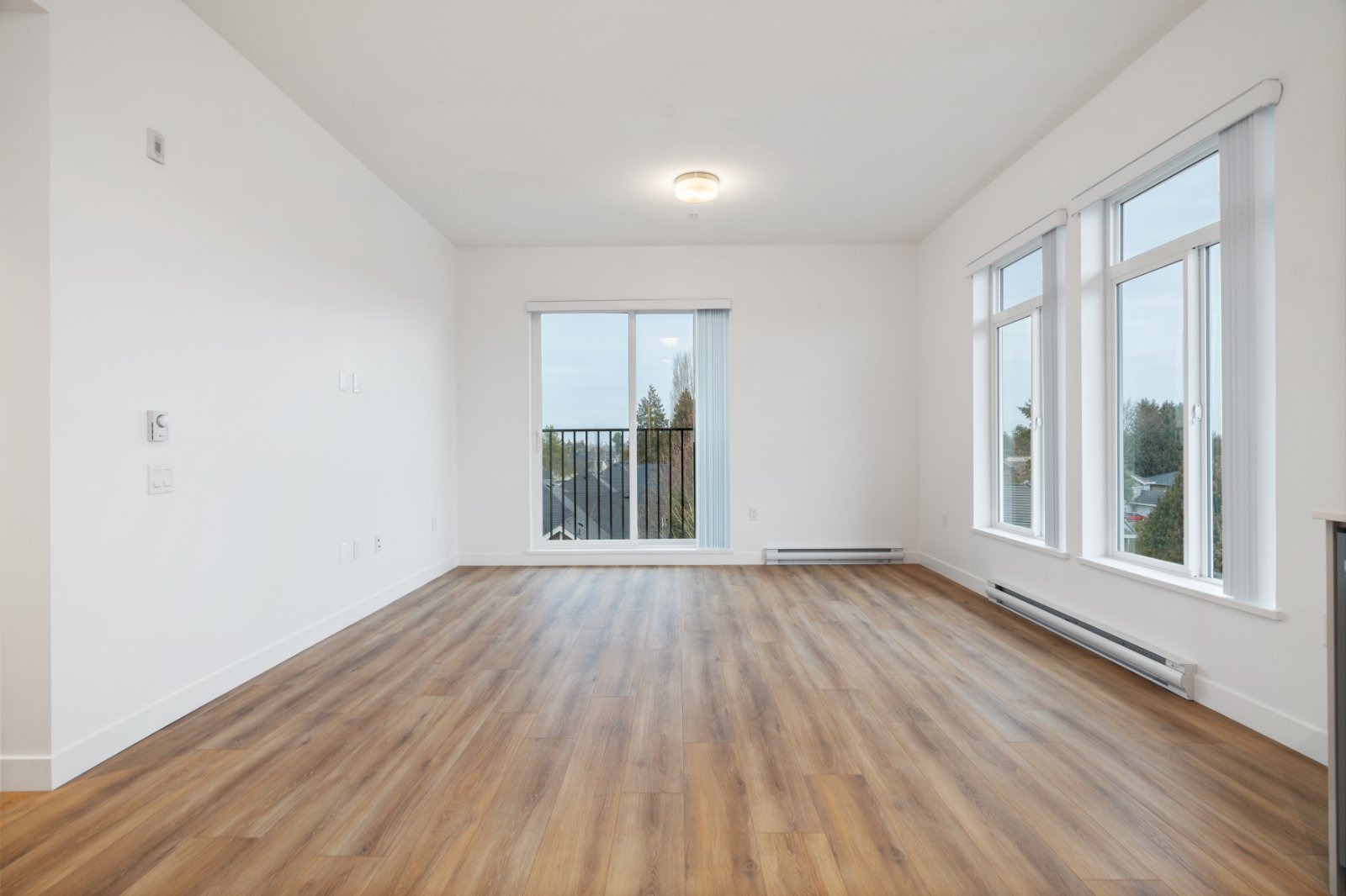 2 Bedroom Apartment for Rent - 8031 Williams Rd, Richmond, BC 2