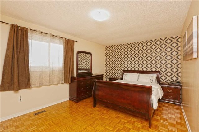 4 Bedroom House for Rent - 62 Candy Cres, Brampton, ON 3