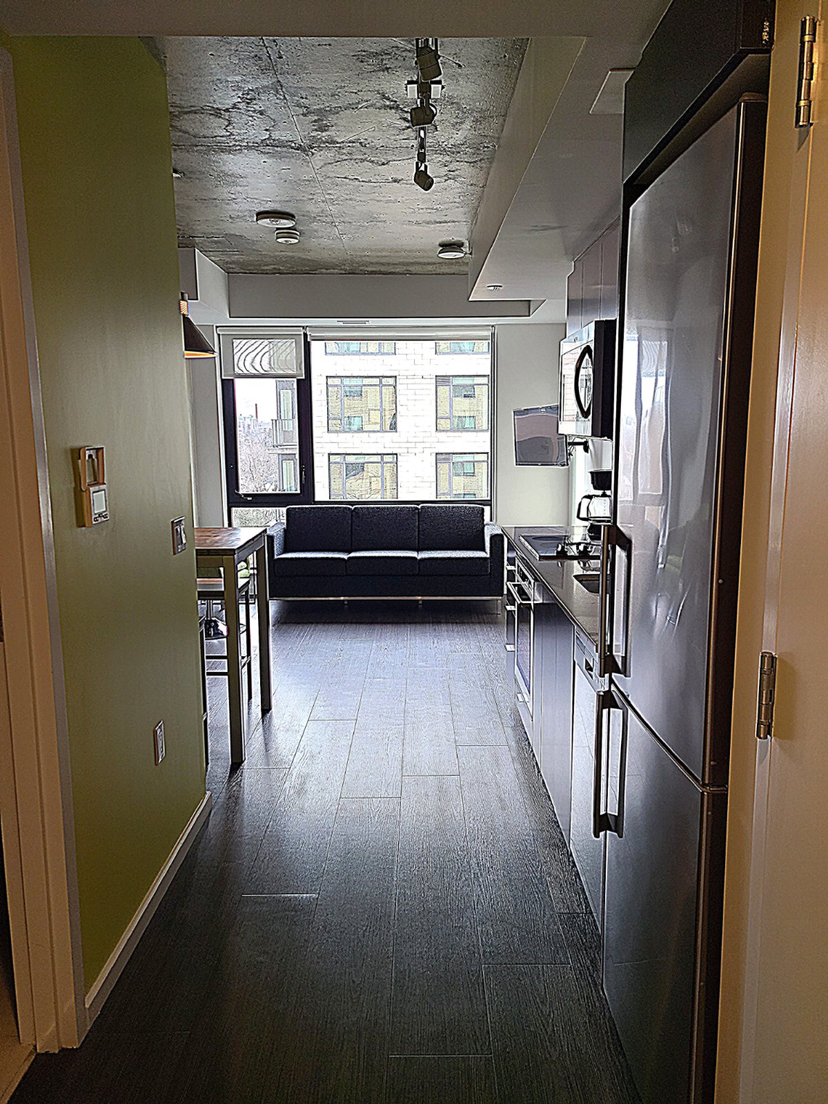 Room in Apartment for Rent - 105 Champagne Ave S, Ottawa, ON 2