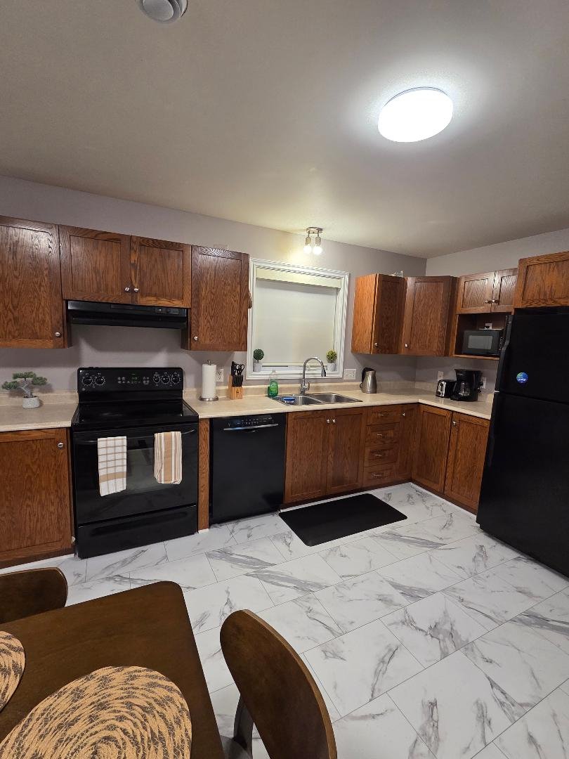 3 Bedroom House for Rent - 47 Beauford Pl, St John's, NL 4