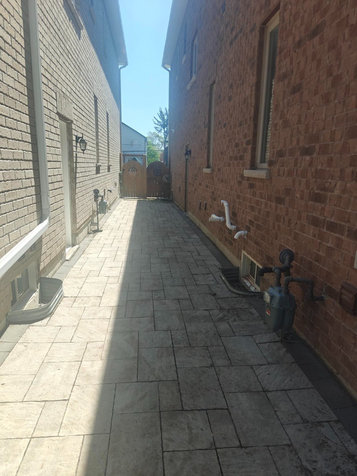 2 Bedroom Basement Suite for Rent - 25 Kecala Rd, Scarborough, ON 3