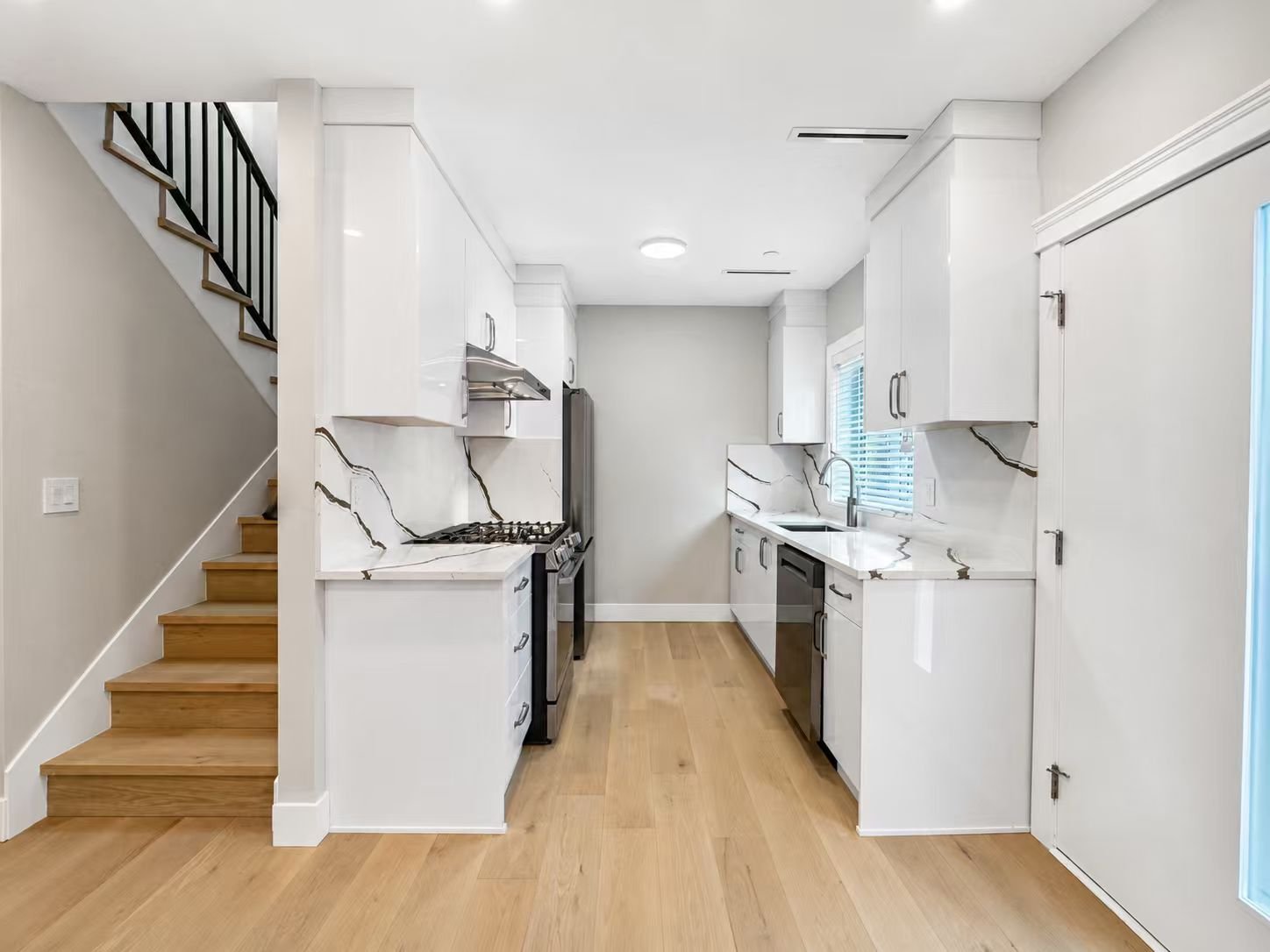 3 Bedroom House for Rent - MacDonald St, Vancouver, BC 2
