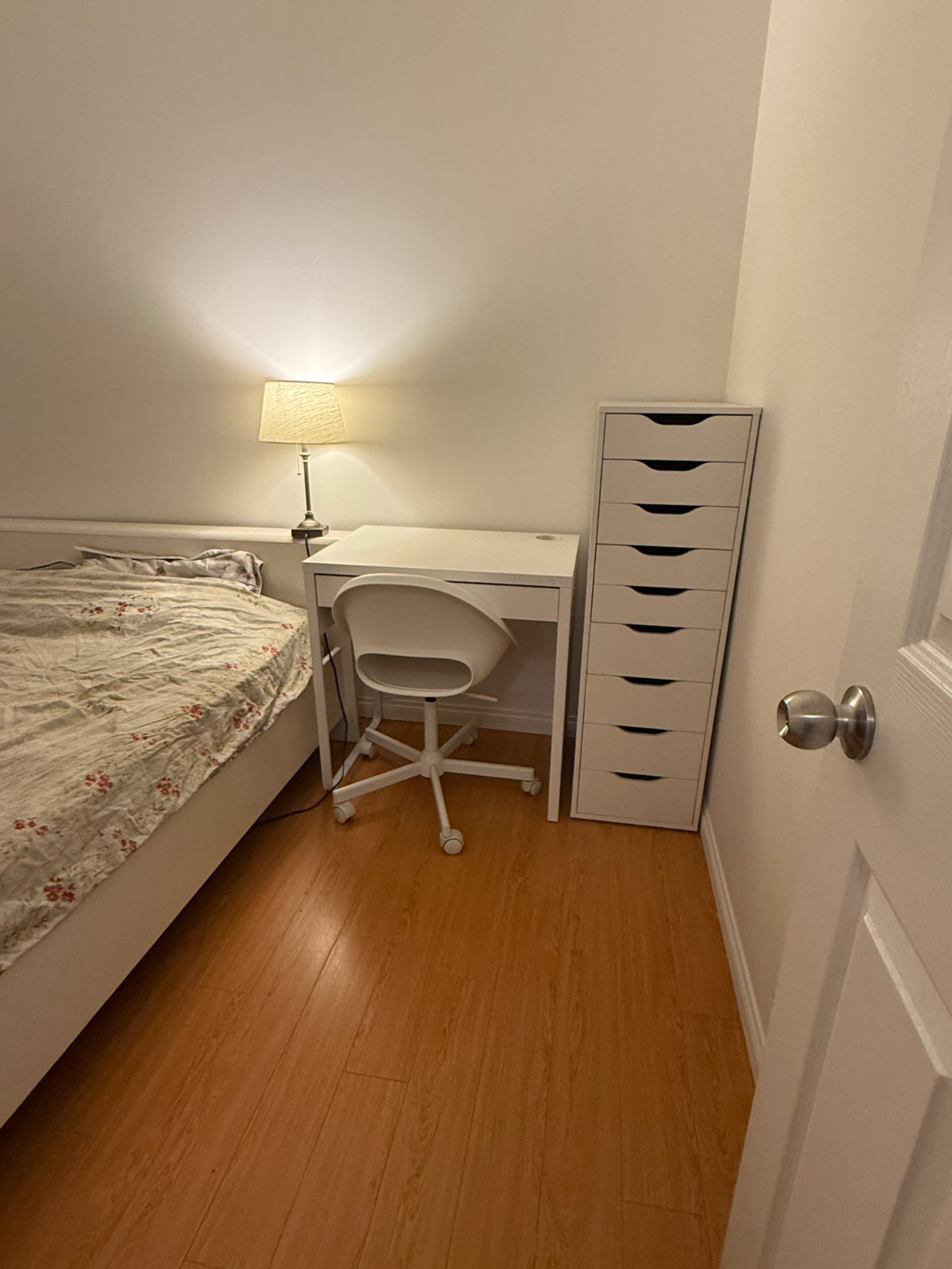 Room in Apartment for Rent - 5555 Victoria Drive, Vancouver, BC 2