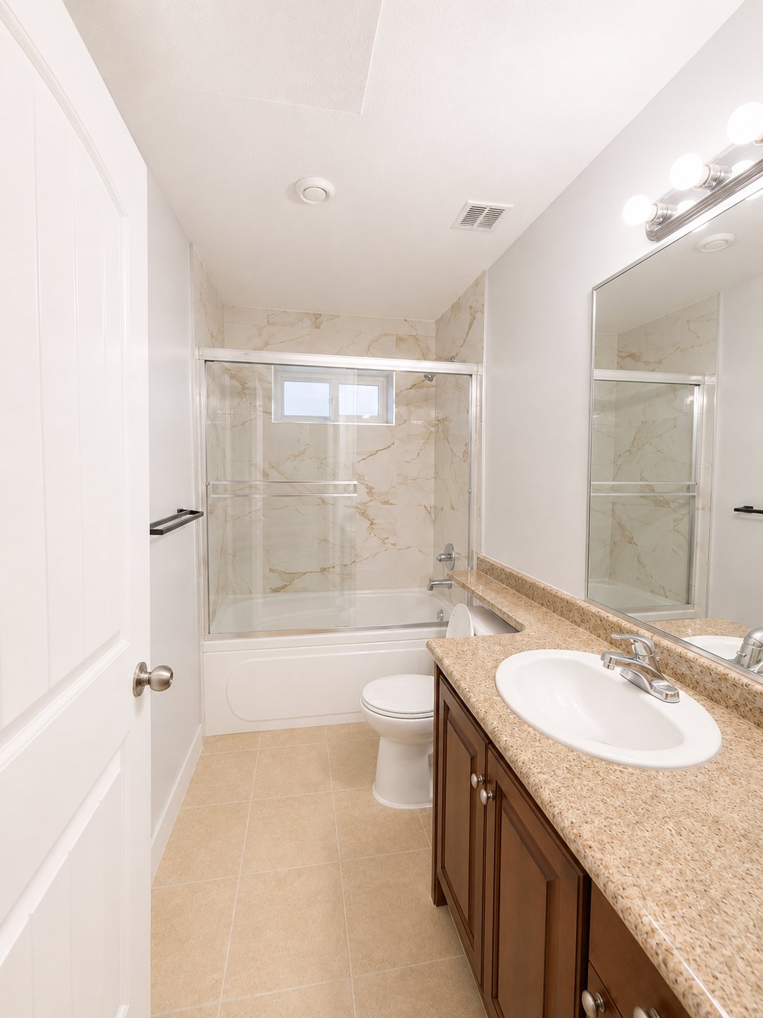 2 Bedroom Basement Suite for Rent - 194B St, Surrey, BC 5