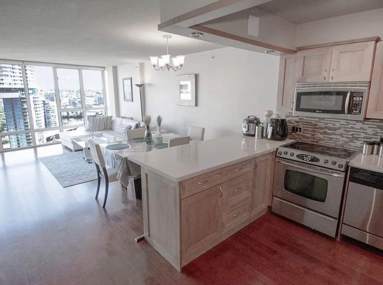 2 Bedroom Apartment for Rent - 950 Cambie St, Vancouver, BC 3