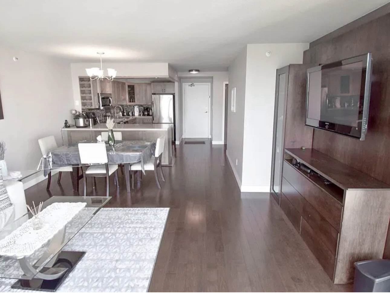 2 Bedroom Apartment for Rent - 950 Cambie St, Vancouver, BC 4