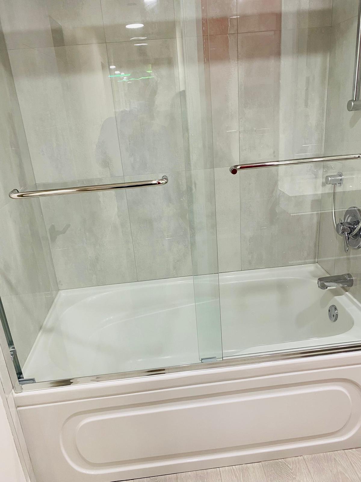 Room in House for Rent - Mellis Dr, Richmond, BC 4