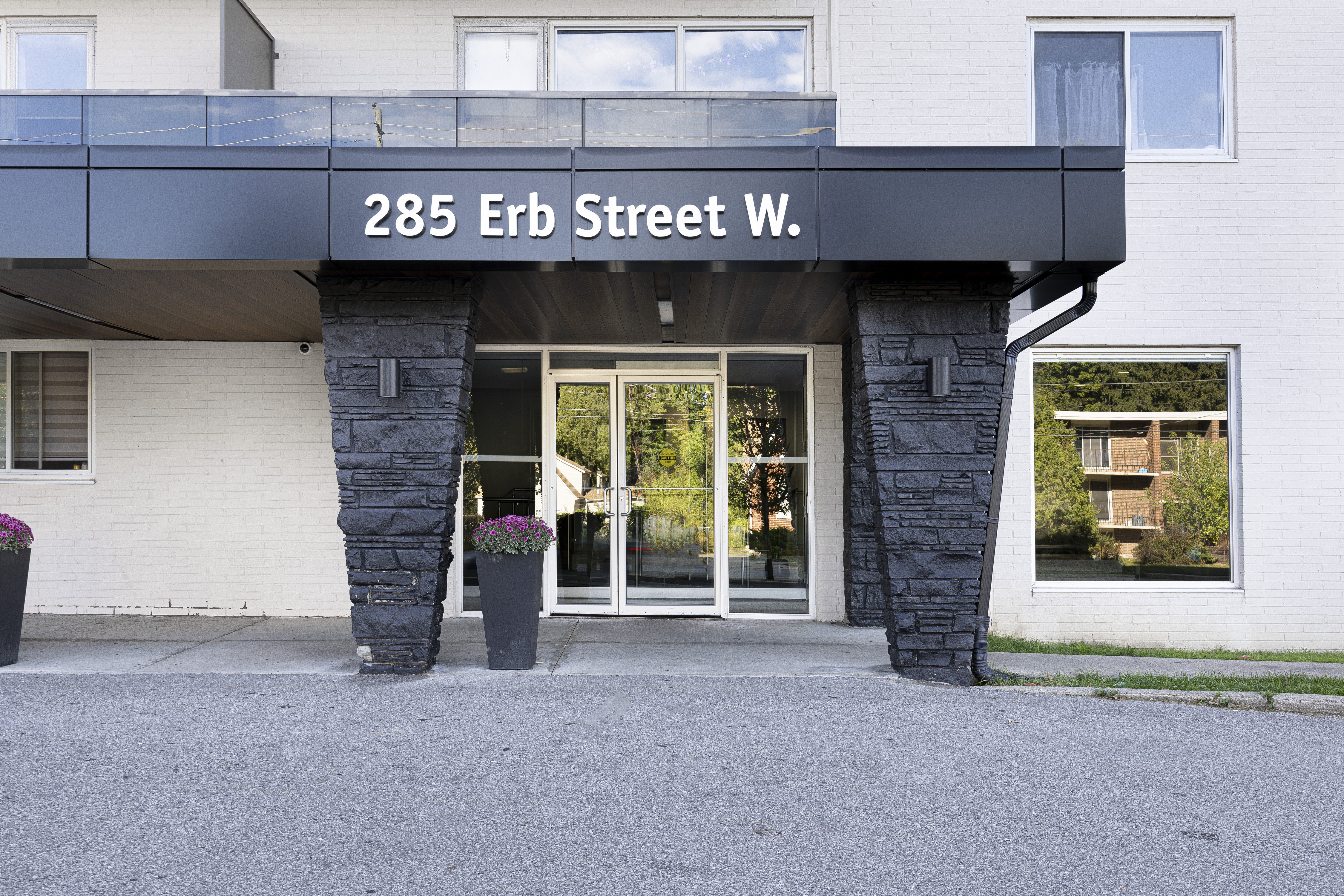 2 Bedroom Apartment for Rent - 285 Erb St. W, Waterloo, ON 5