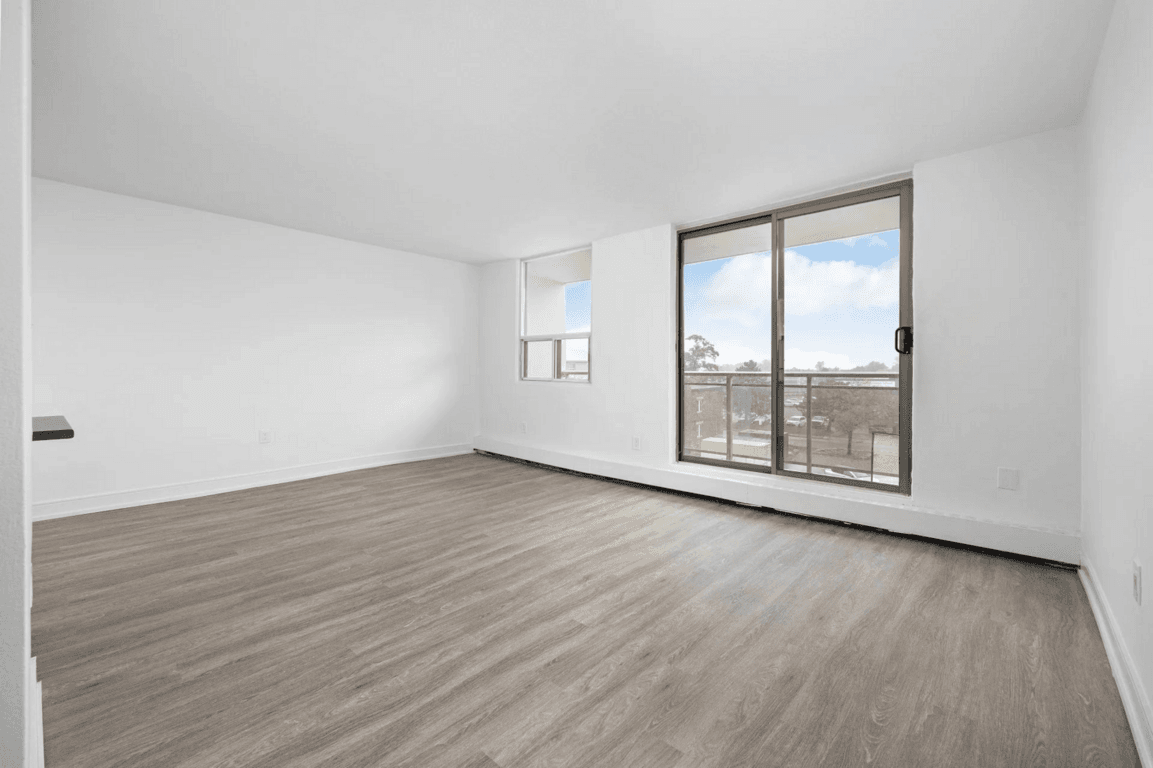 2 Bedroom Apartment for Rent - 160 Market St, Hamilton, ON 5