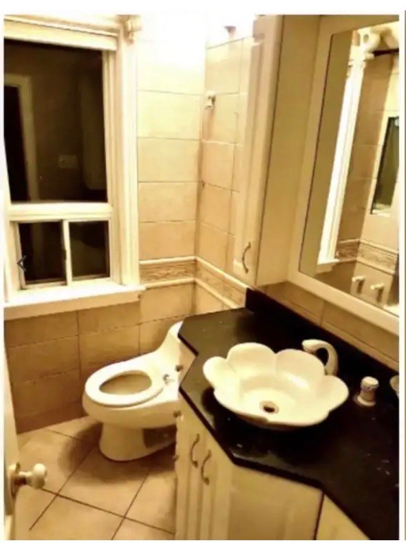 2 Bedroom House for Rent - Hillary Ave, York, ON 3