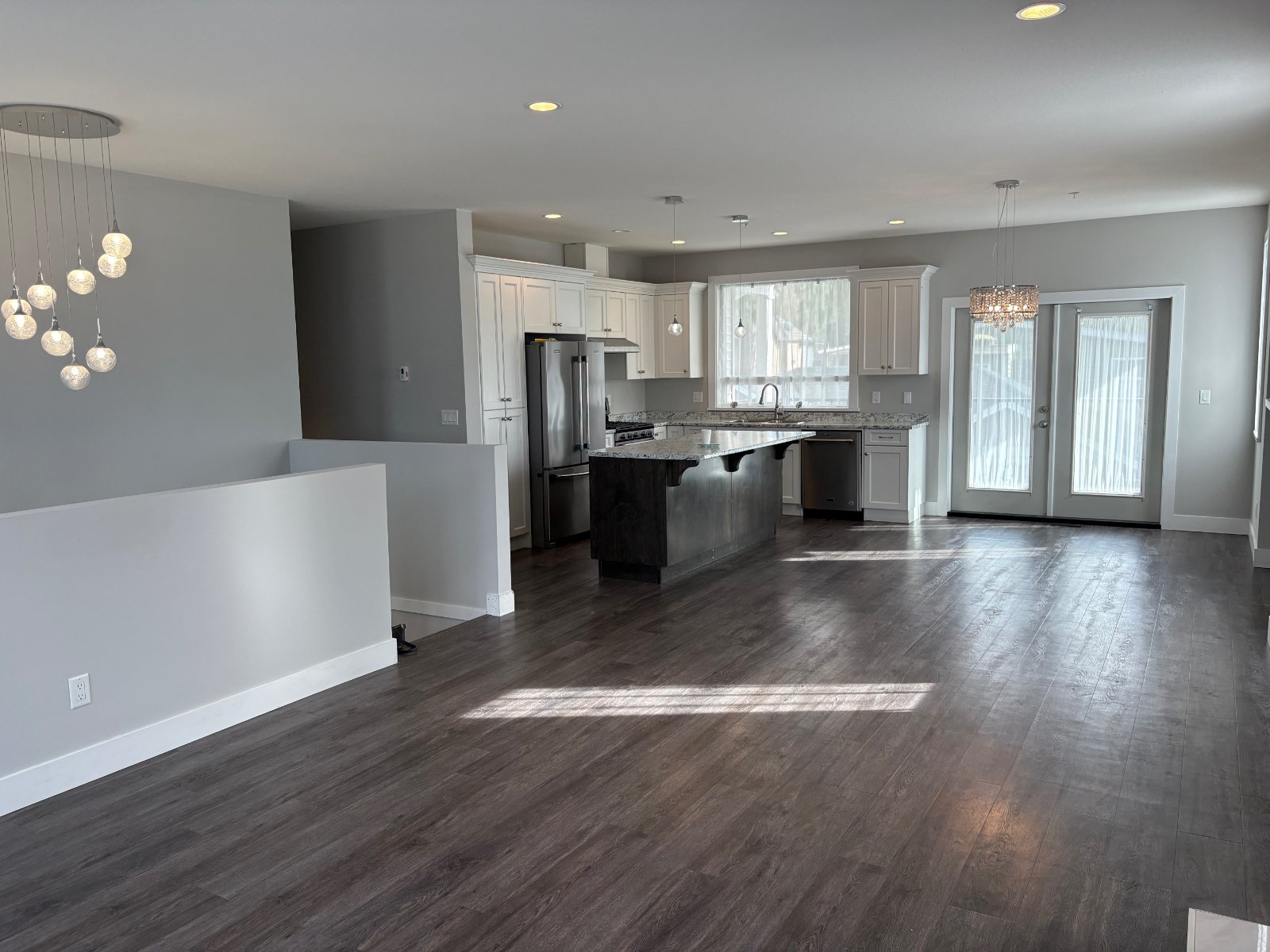 5 Bedroom Private Suite for Rent - Prairie Ave, Port Coquitlam, BC 4