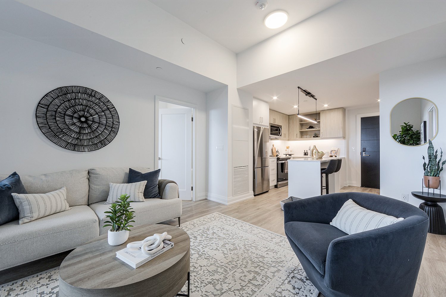 2 Bedroom Apartment for Rent - 291 Queens Ave., Oakville, ON 4