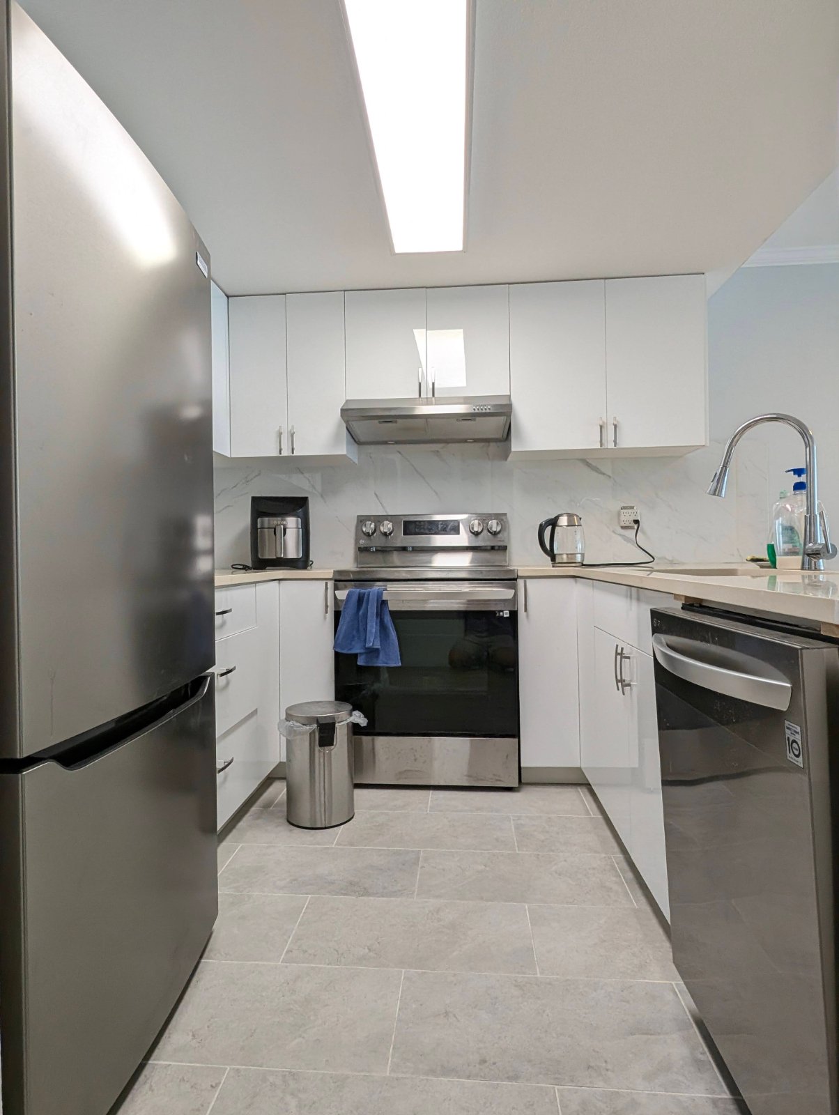 2 Bedroom Townhouse for Rent - 2150 SE Marine Dr, Vancouver, BC 4