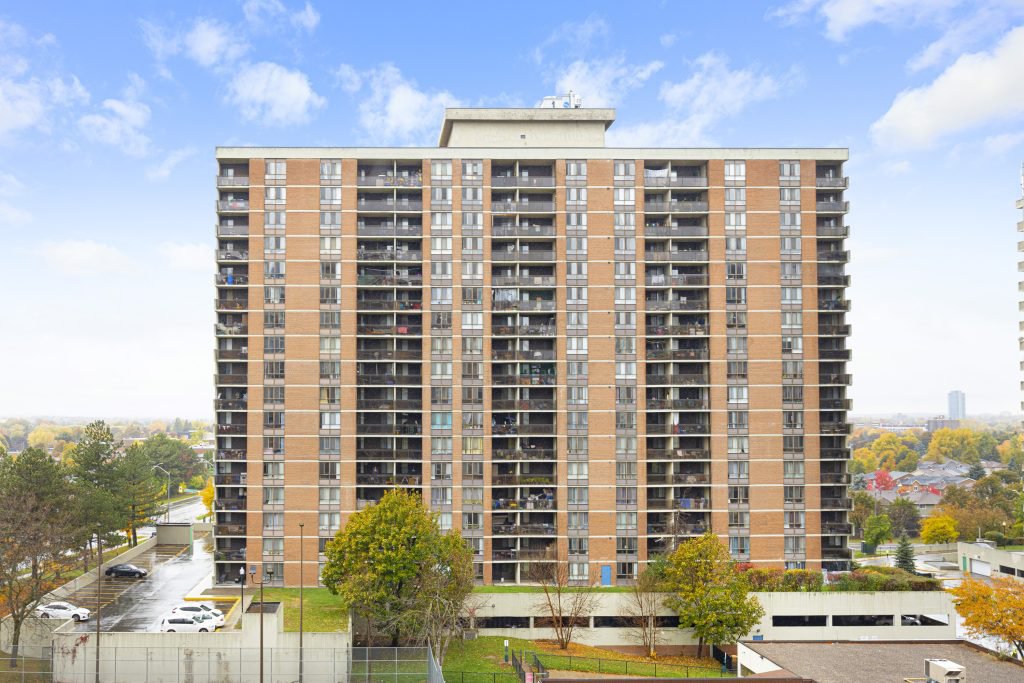 2 Bedroom Apartment for Rent - 95 Charolais Boulevard, Brampton, ON 2