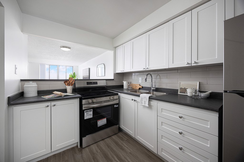 2 Bedroom Apartment for Rent - 440 McMurchy Avenue South, Brampton, ON 4