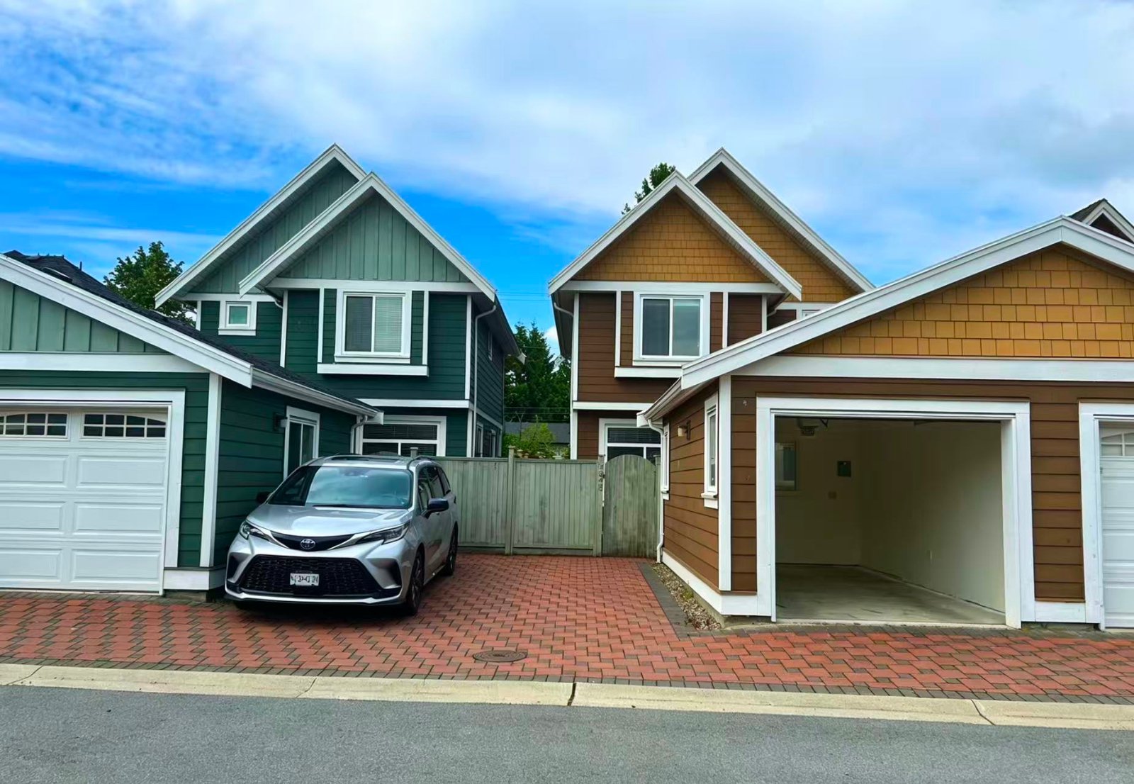 3 Bedroom Townhouse for Rent - 7848 Bennett Rd, Richmond, BC 2
