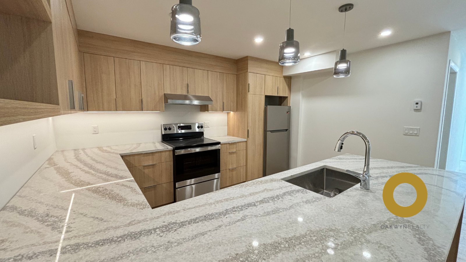 2 Bedroom Basement Suite for Rent - 572 Verona Pl, North Vancouver District, BC 4