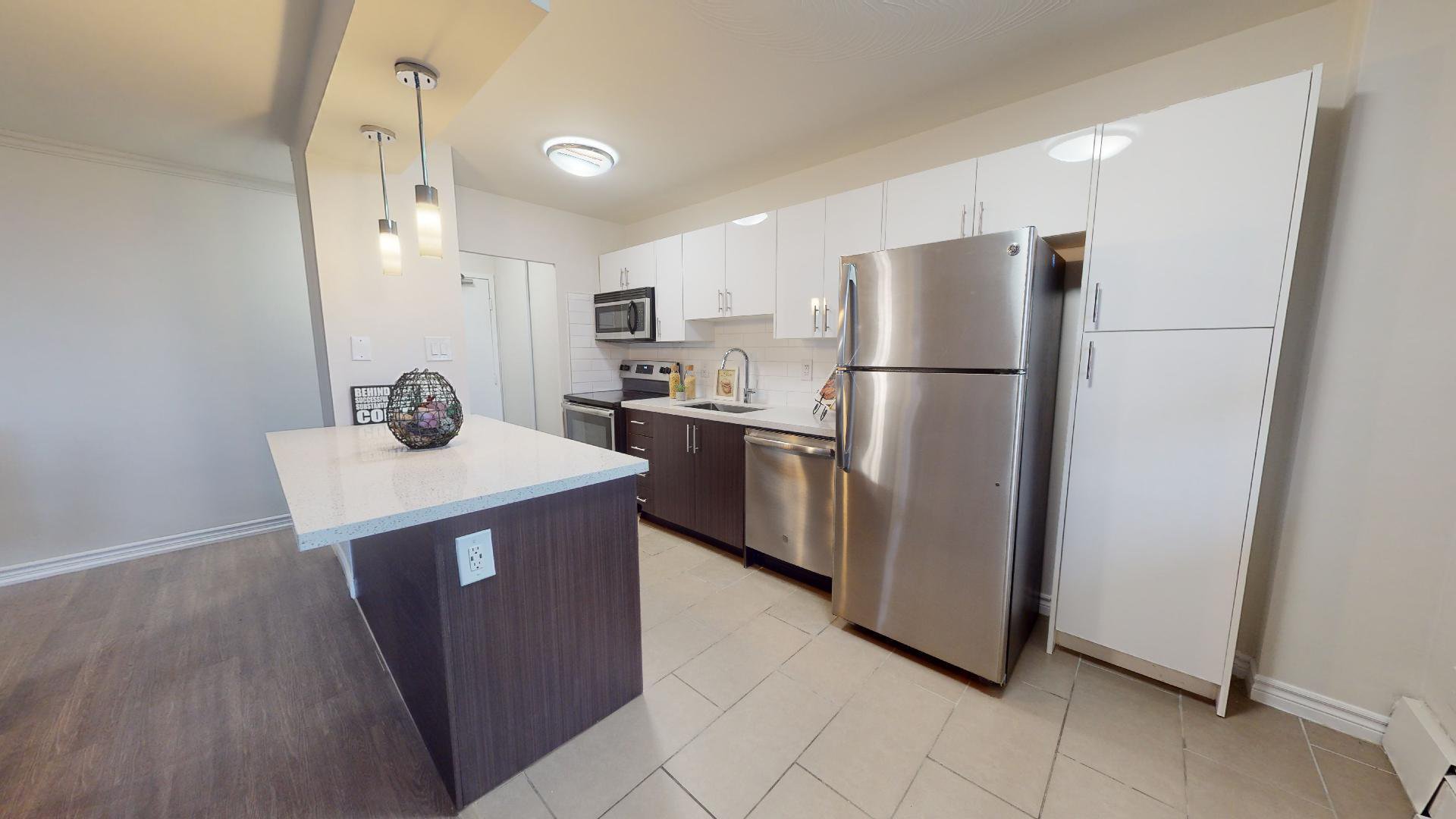 2 Bedroom Apartment for Rent - 40 Grandville Avenue, Hamilton, ON 3