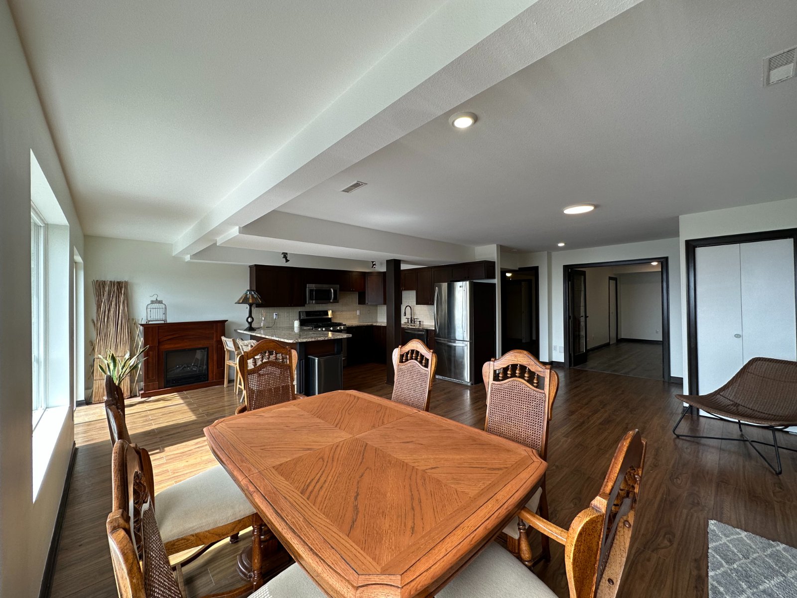 2 Bedroom Garden Suite for Rent - 14717 McDonald Ave, White Rock, BC 5