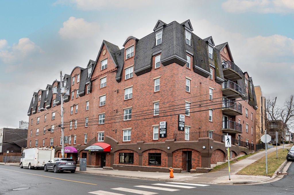 3 Bedroom Apartment for Rent - 1070 Barrington St., Halifax, NS 3
