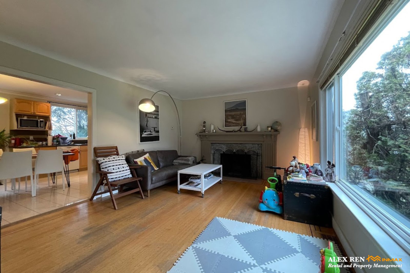 4 Bedroom House for Rent - W 58th Ave, Vancouver, BC 2