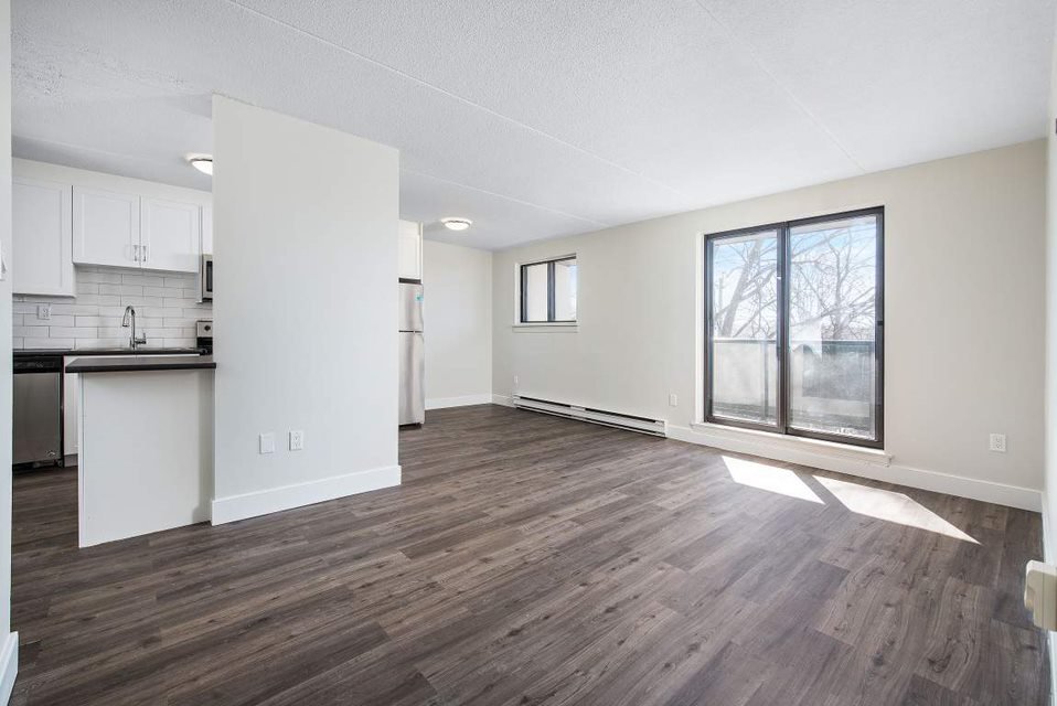 2 Bedroom Apartment for Rent - 19 -21 Dalegrove Drive, Kitchener, ON 3