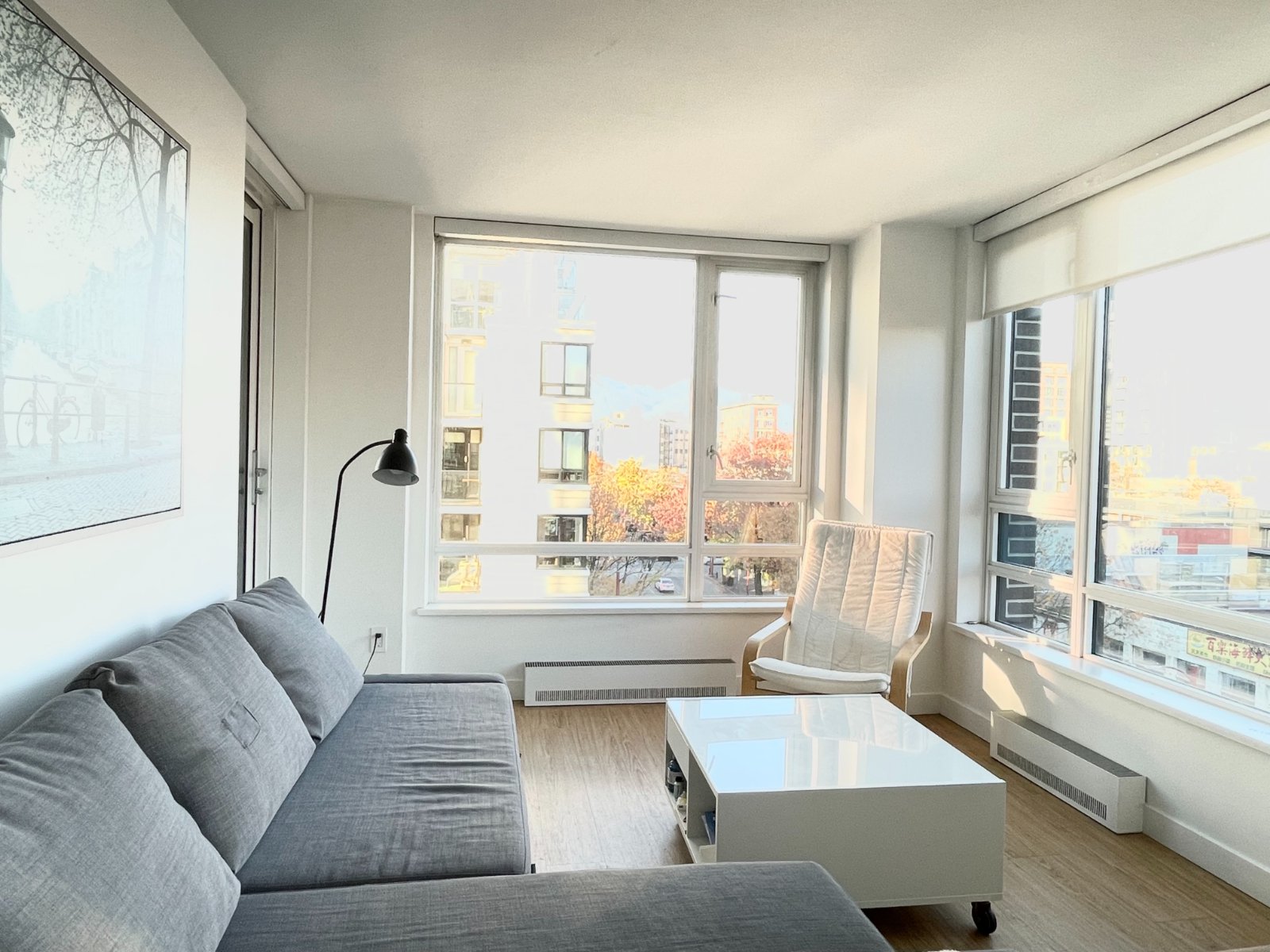 2 Bedroom Apartment for Rent - 188 Keefer Street, Vancouver, BC 2