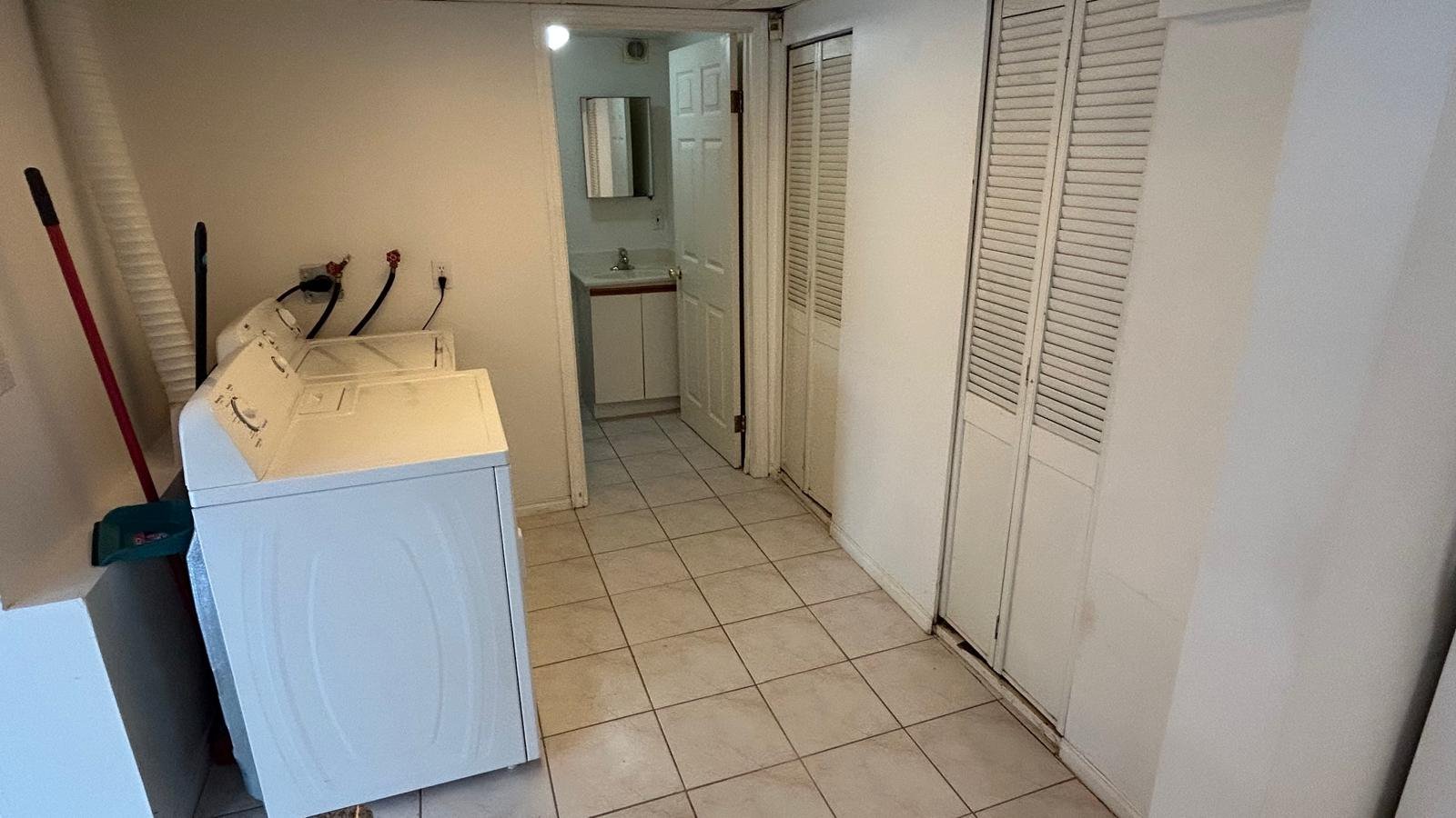 2 Bedroom Basement Suite for Rent - 3710 Kalyk Ave, Burnaby, BC 4