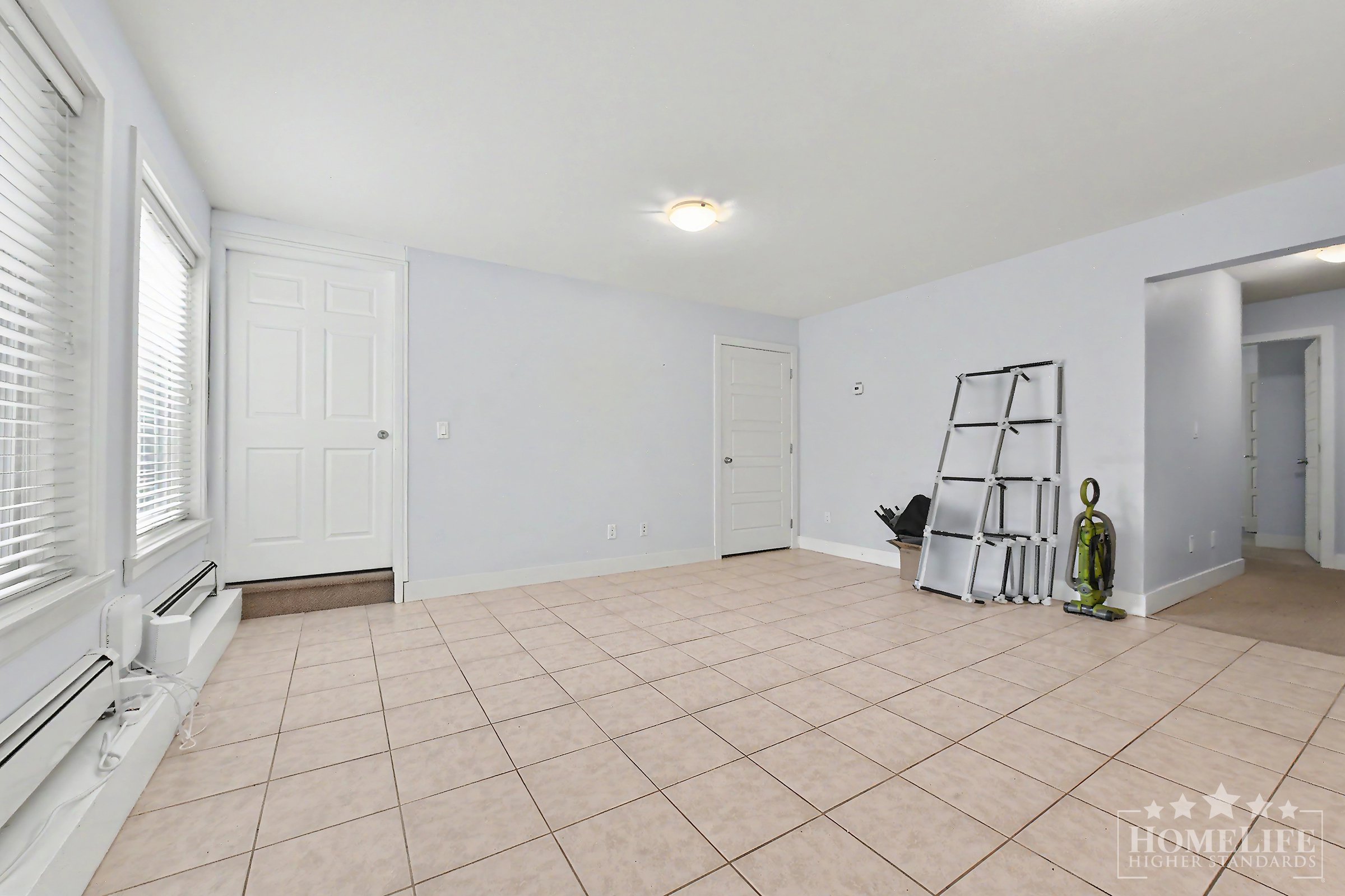 2 Bedroom Private Suite for Rent - 6125 148 St, Surrey, BC 4