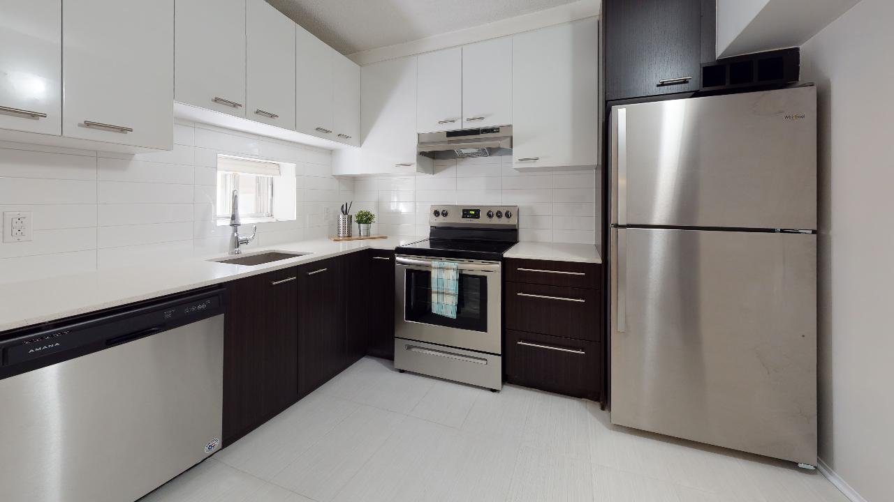 2 Bedroom Apartment for Rent - 5051 avenue Clanranald, Montreal, QC