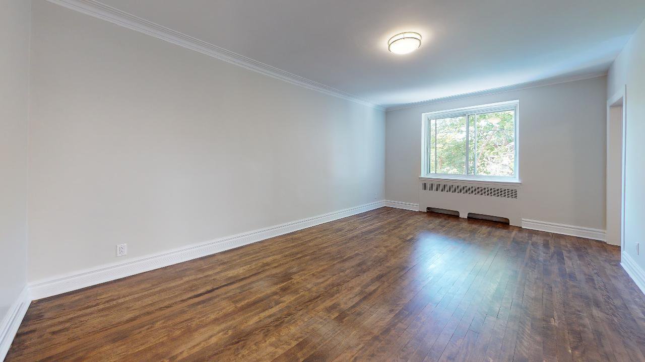 2 Bedroom Apartment for Rent - 5051 avenue Clanranald, Montreal, QC 3