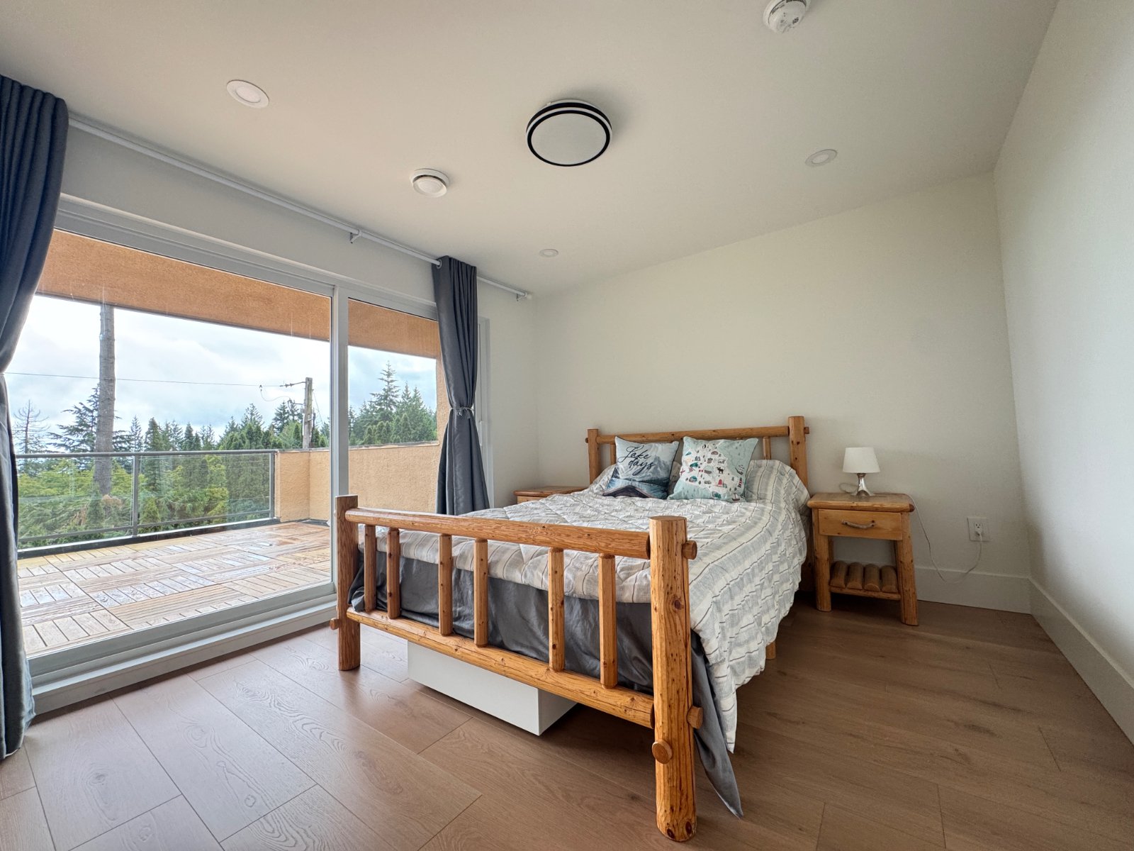 2 Bedroom House for Rent - 4503 Woodgreen Dr, West Vancouver, BC 4