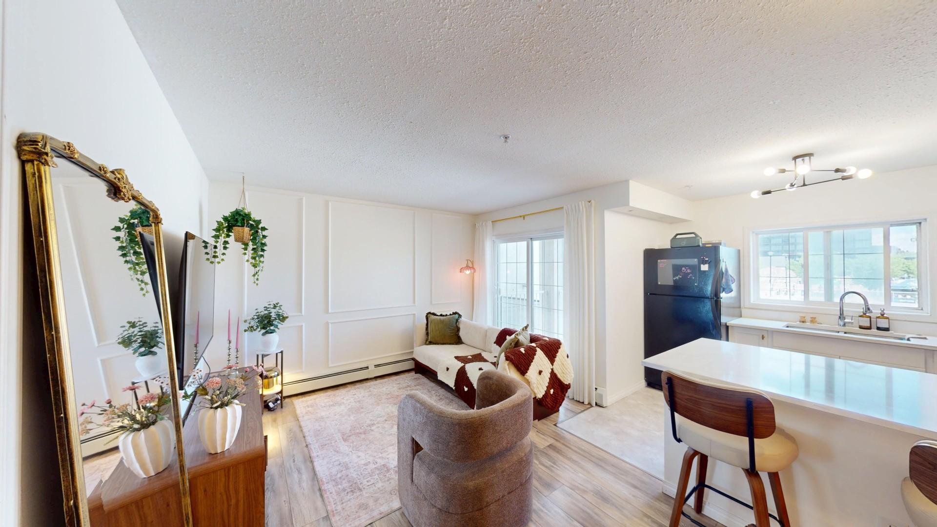 2 Bedroom Apartment for Rent - 630 217 - 630 8 Avenue Southeast, Calgary, AB 2