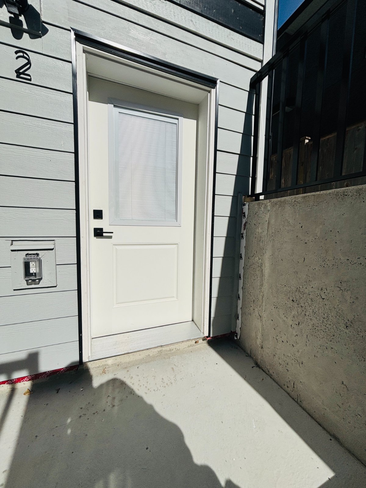 2 Bedroom House for Rent - 5561 Lancaster St, Vancouver, BC 5
