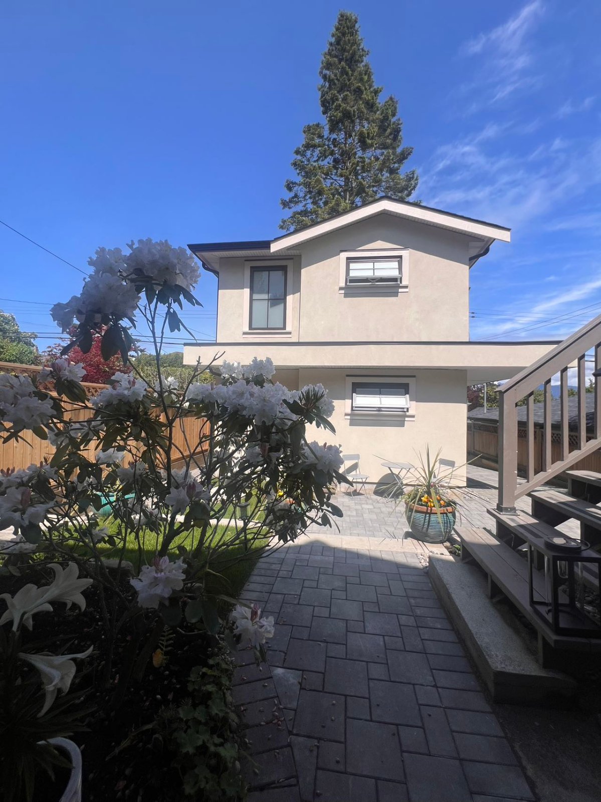 3 Bedroom House for Rent - W 12th Ave, Vancouver, BC 2