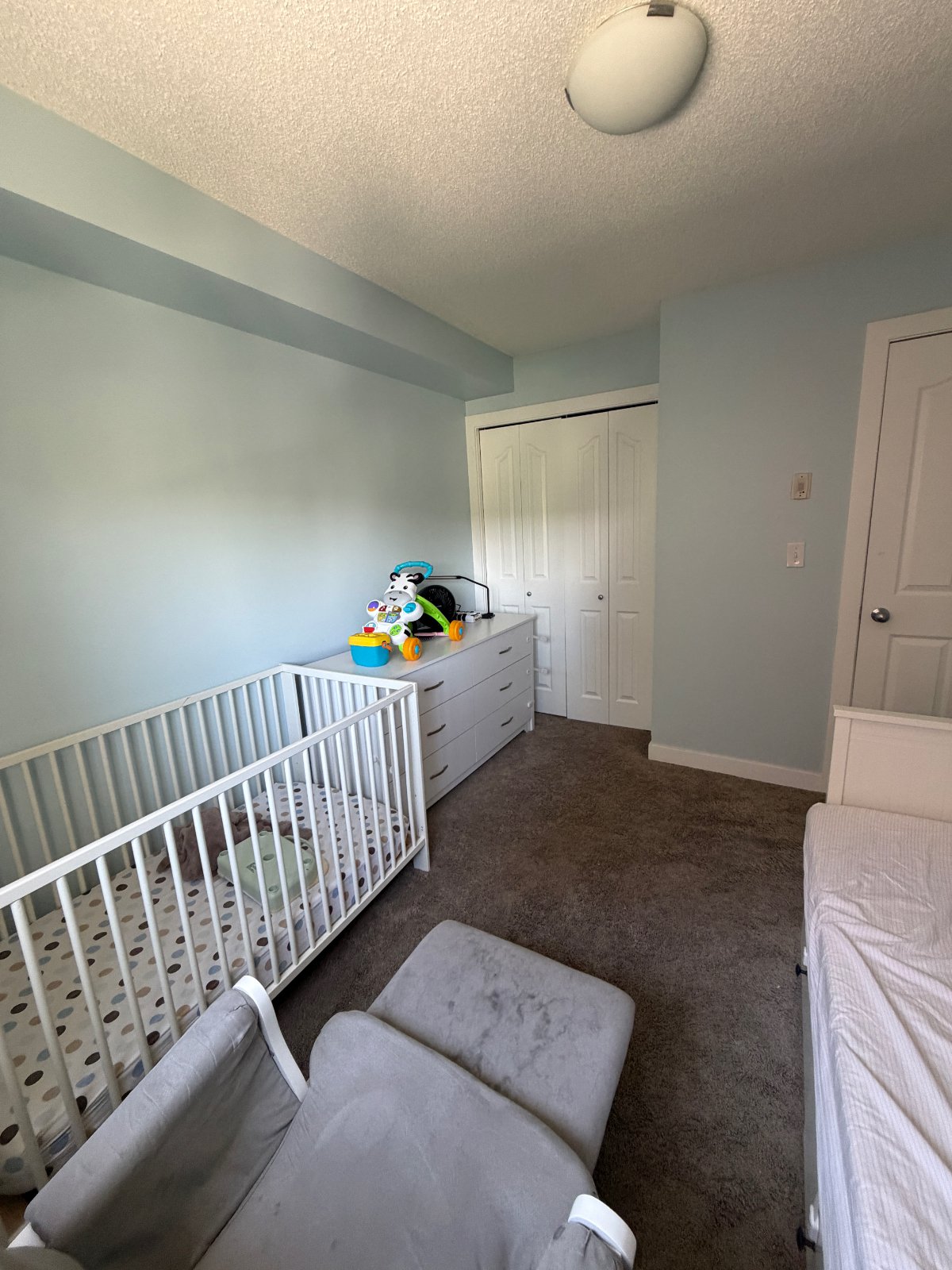 2 Bedroom Apartment for Rent - 403 MacKenzie Way SW, Airdrie, AB 3