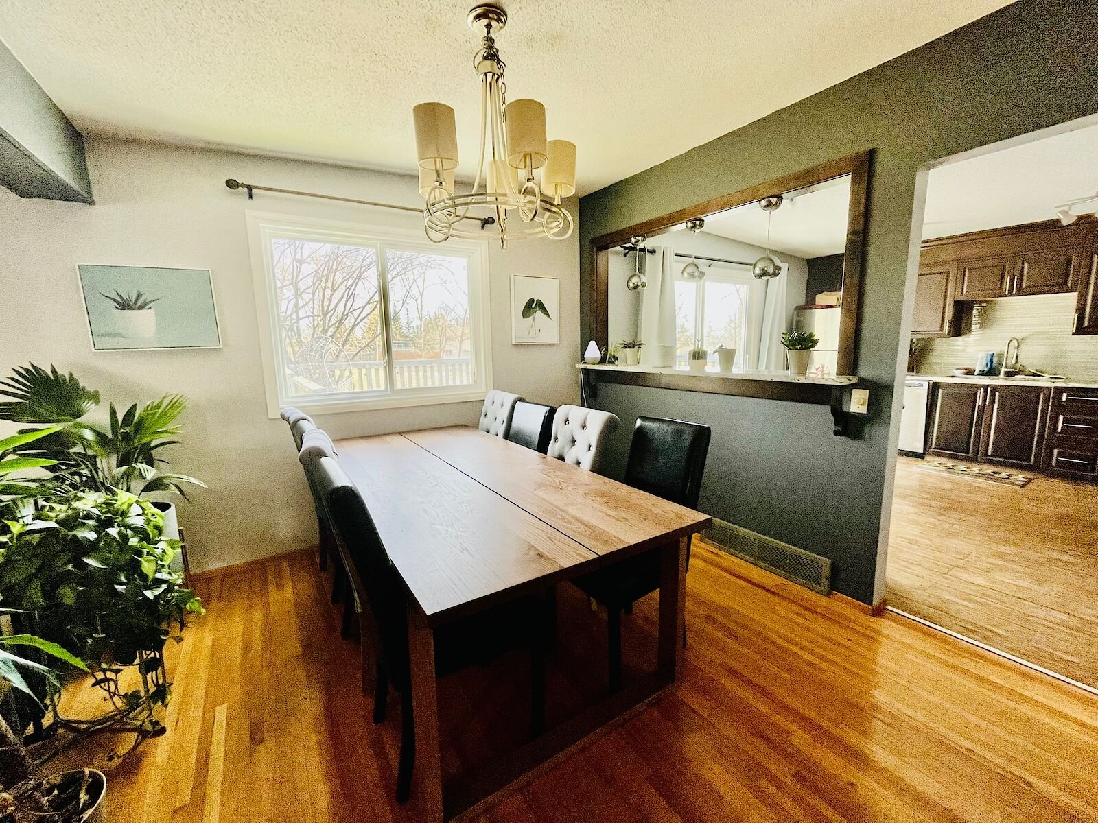 4 Bedroom House for Rent - Dalford Rd NW, Calgary, AB 3