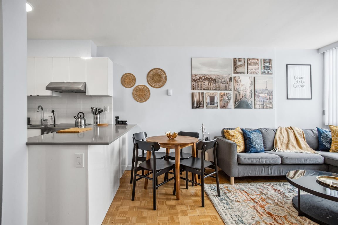 2 Bedroom Apartment for Rent - 1260 Harwood St, Vancouver, BC 2