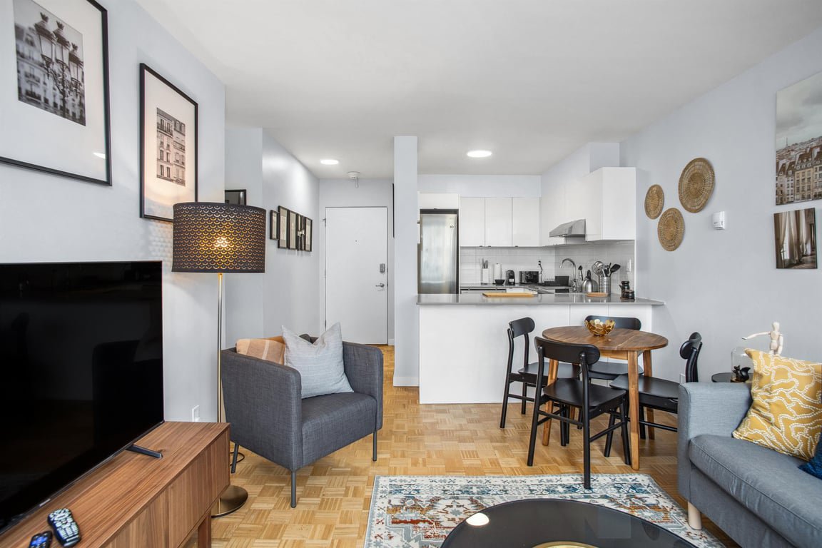 2 Bedroom Apartment for Rent - 1260 Harwood St, Vancouver, BC 4