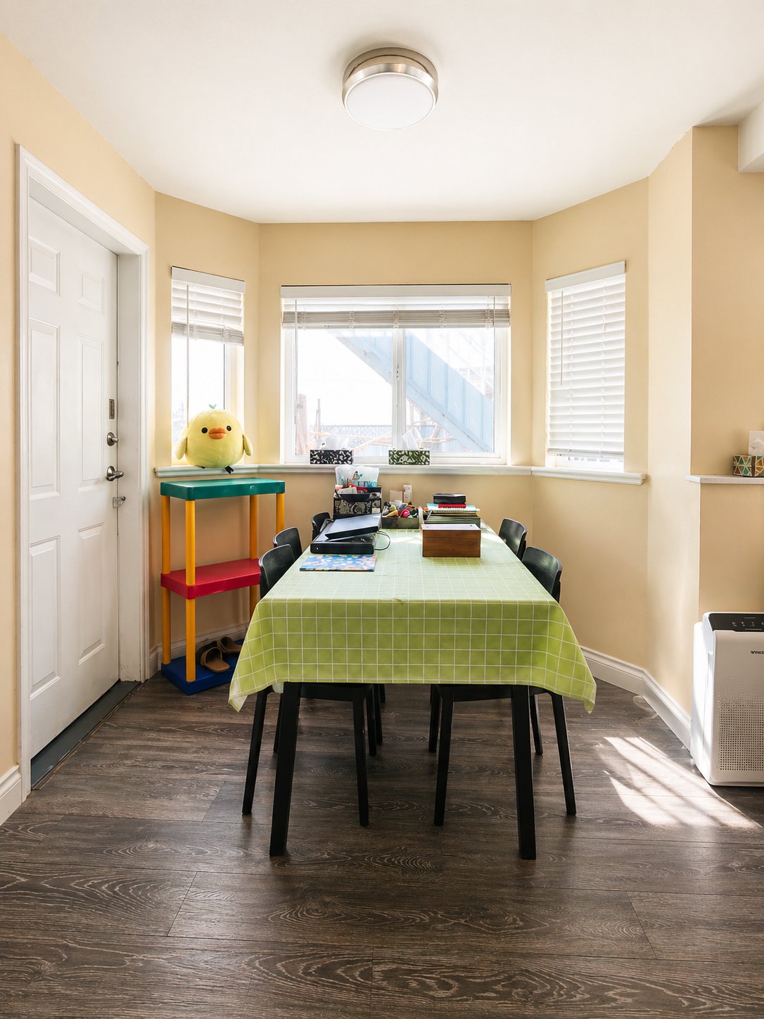 2 Bedroom House for Rent - Fisher Ct, Coquitlam, BC 3