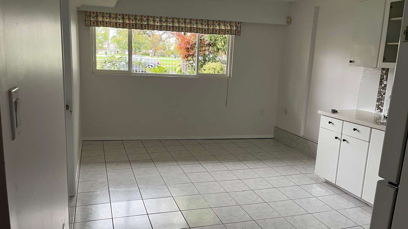 2 Bedroom Basement Suite for Rent - Duchess St, Vancouver, BC 2