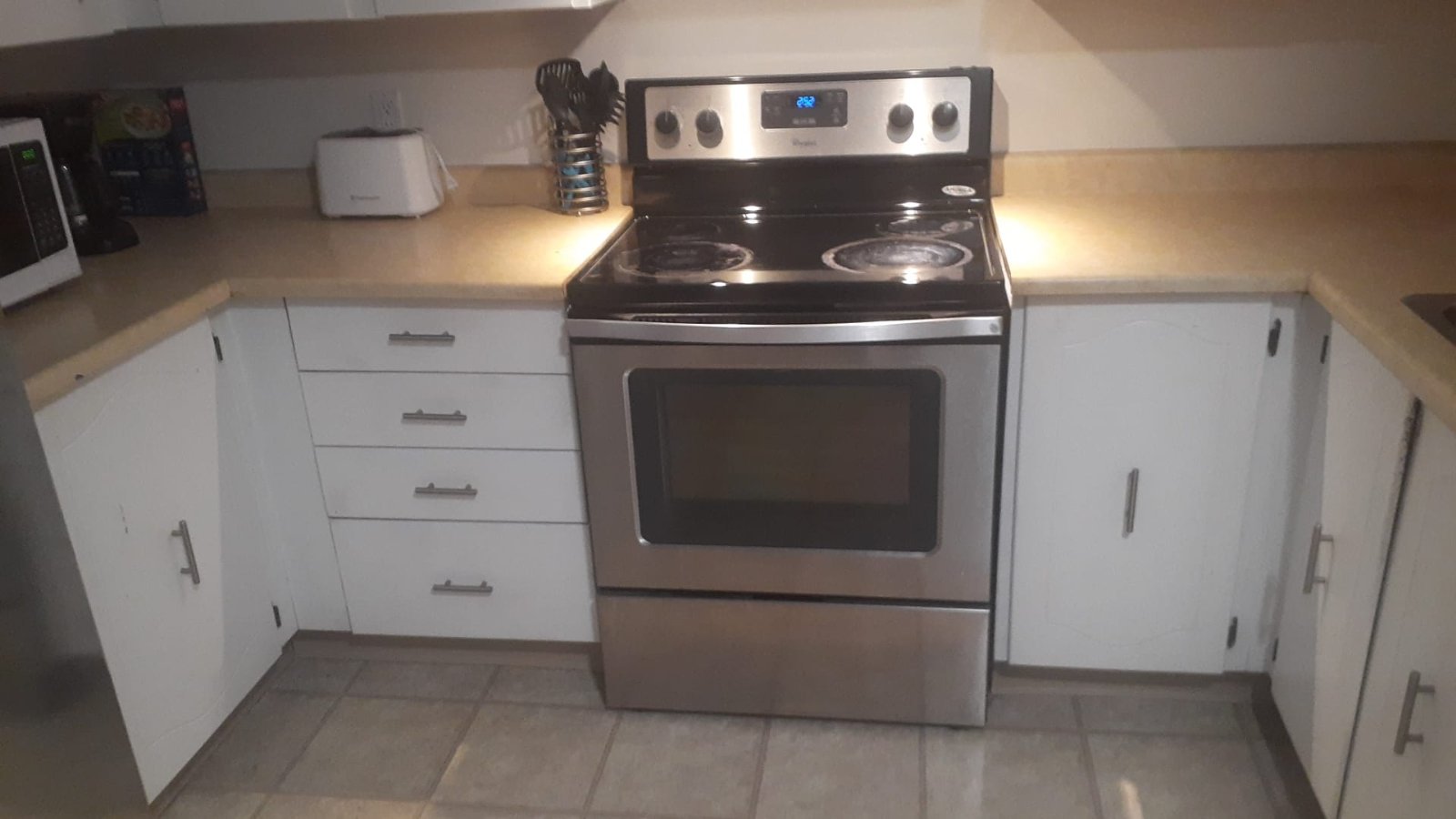 Room in Apartment for Rent - 14816 26 St NW, Edmonton, AB 3