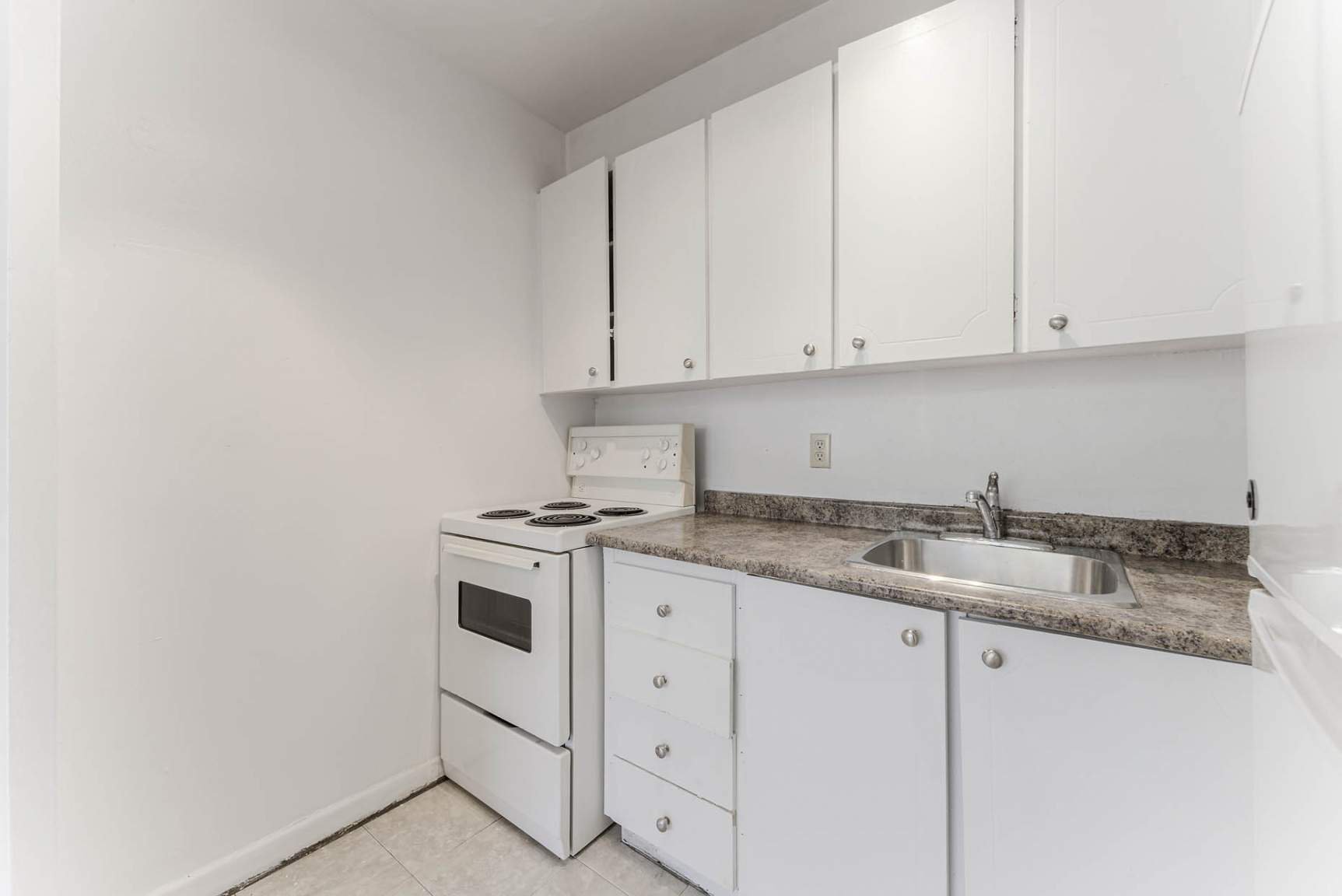 2 Bedroom Apartment for Rent - 666 Ontario St, Toronto, ON 2