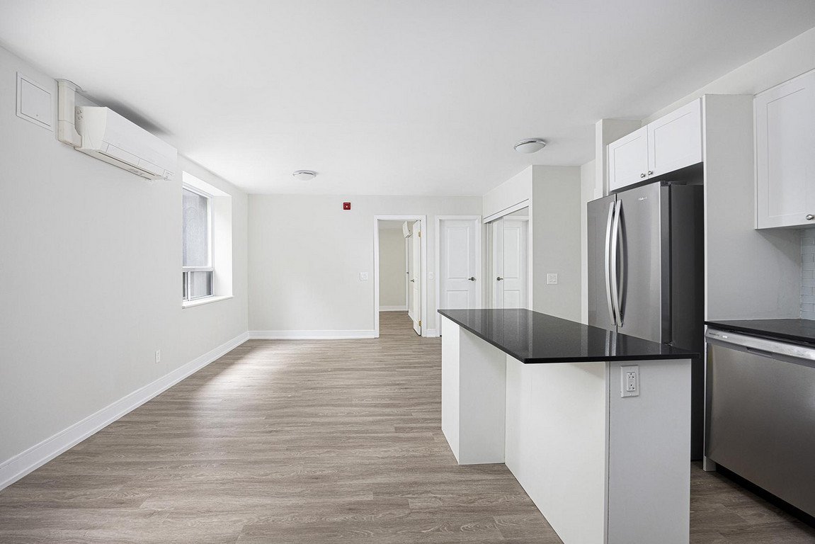 2 Bedroom Apartment for Rent - 65 A Hillside Drive, Toronto, ON 5
