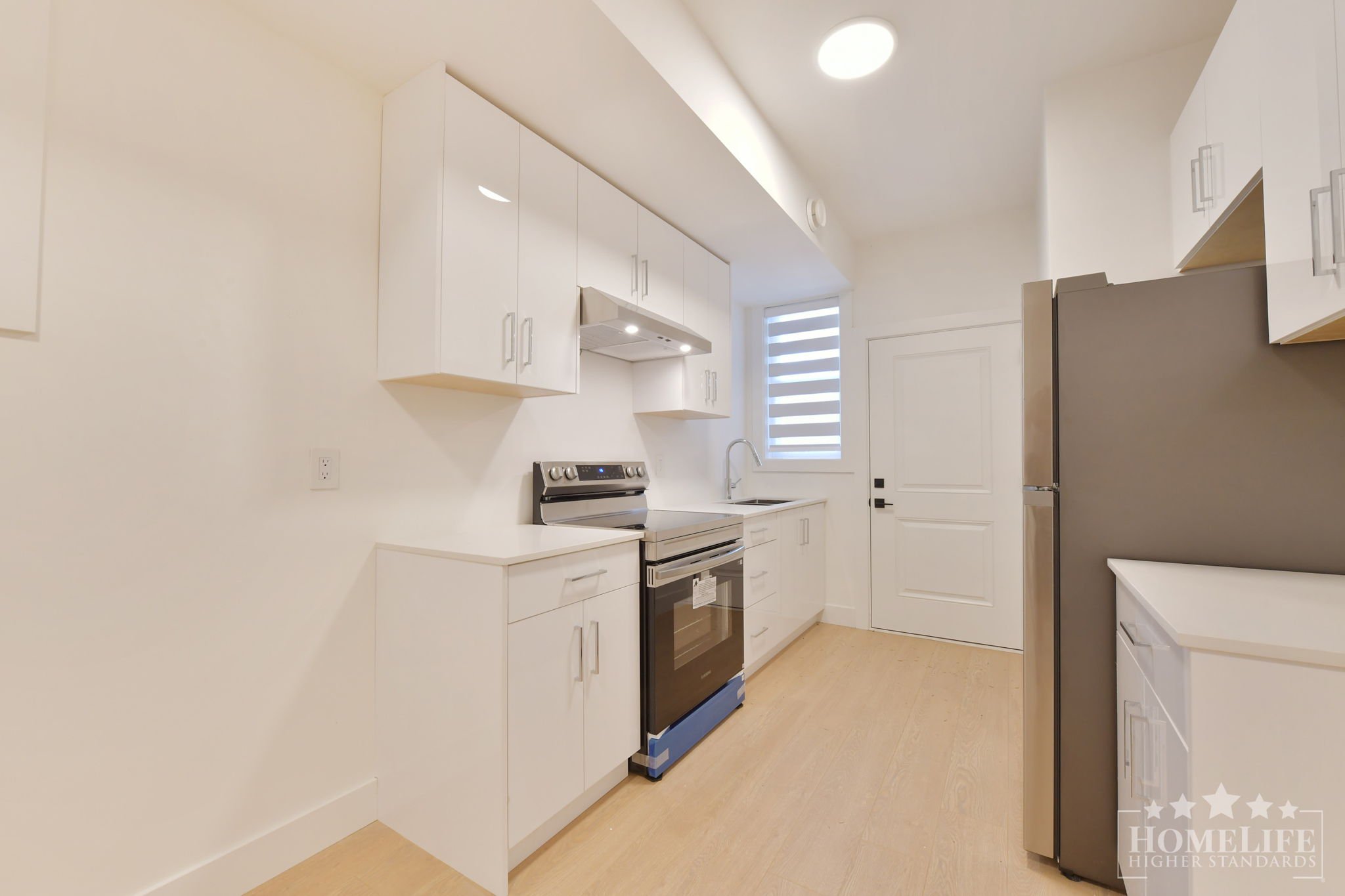 2 Bedroom Private Suite for Rent - 16678 16 Ave, Surrey, BC 2