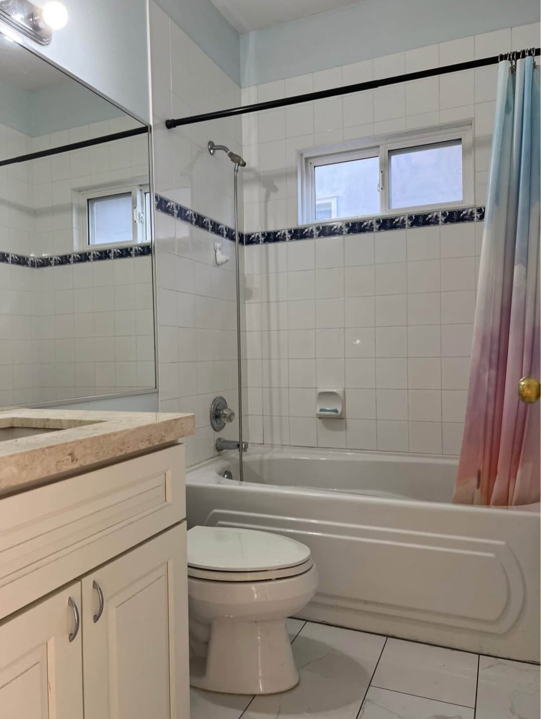 2 Bedroom Basement Suite for Rent - 162B St, Surrey, BC 2