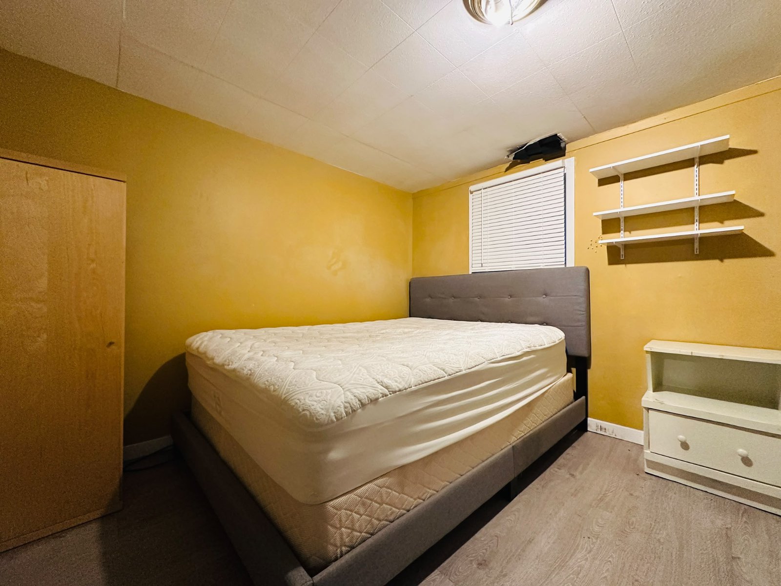 2 Bedroom House for Rent - 2219 W 6th Ave, Vancouver, BC 2