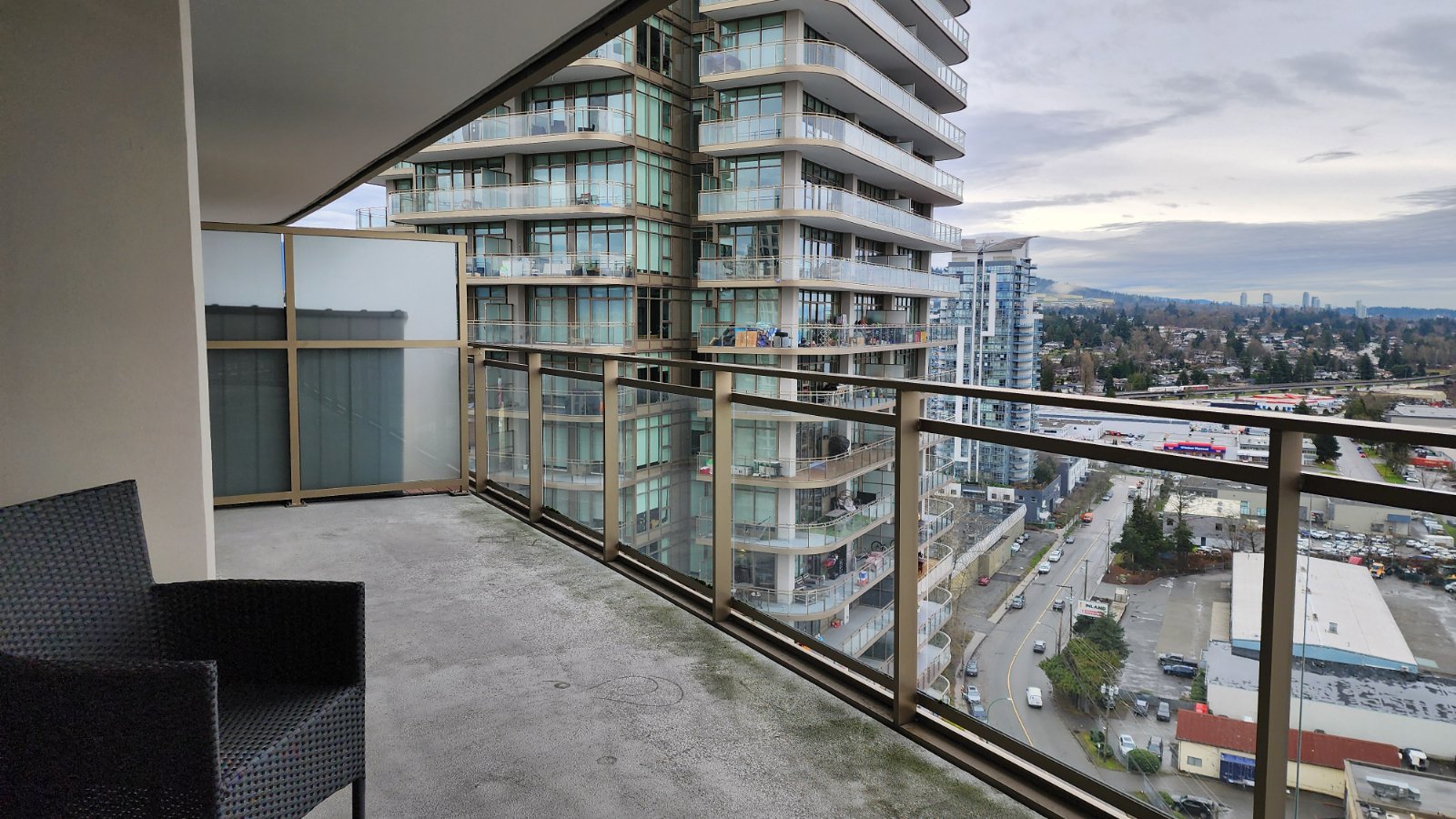 2 Bedroom Apartment for Rent - 5311 Goring St, Burnaby, BC 3