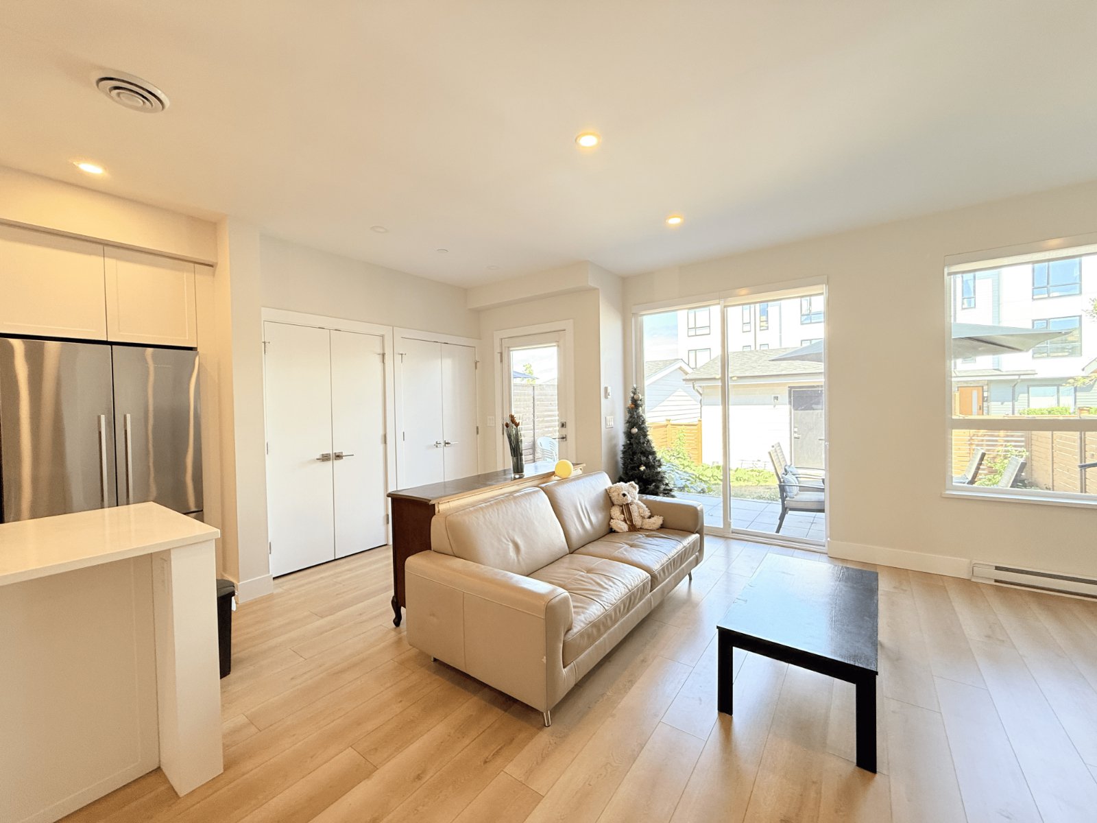 Room in House for Rent - 1986 Osprey Rd, Delta, BC 2